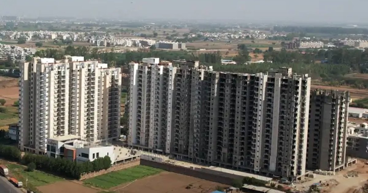 Aerial photo of completed Escon Primera residential towers on Airport Road, Zirakpur